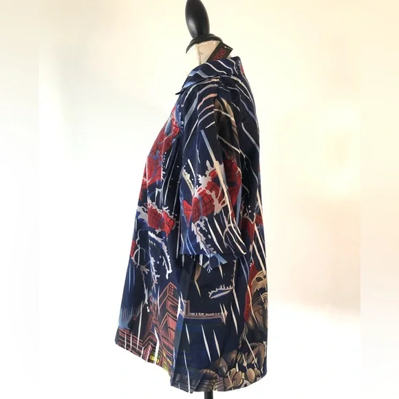 NWT Spider-Man Designed Button Down Small